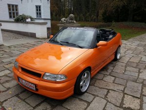 Astra Cabrio.jpg