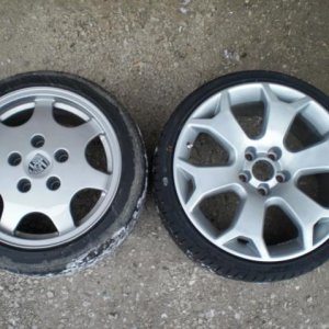 Alt vs. Neu